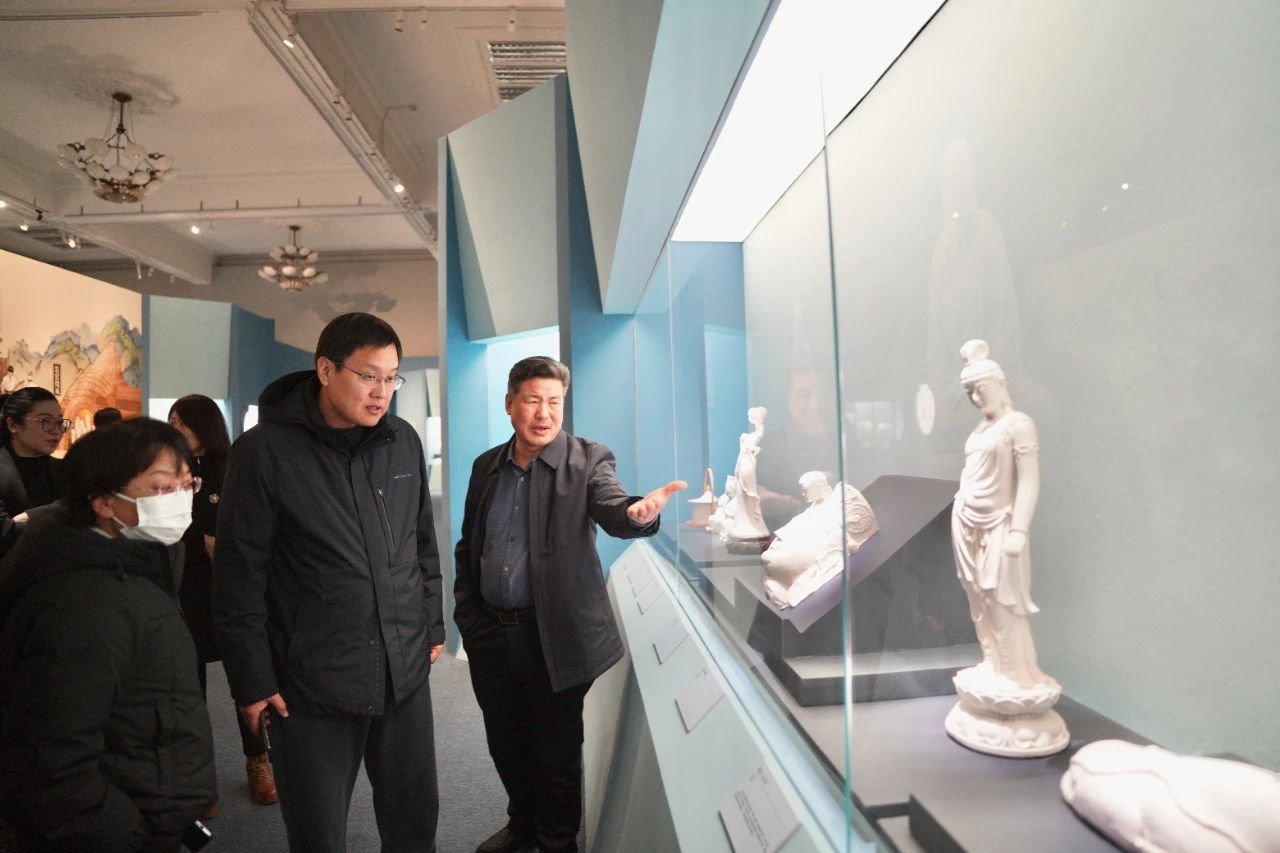 邢窑白瓷精彩亮相省博“一色万象——白瓷艺术展”